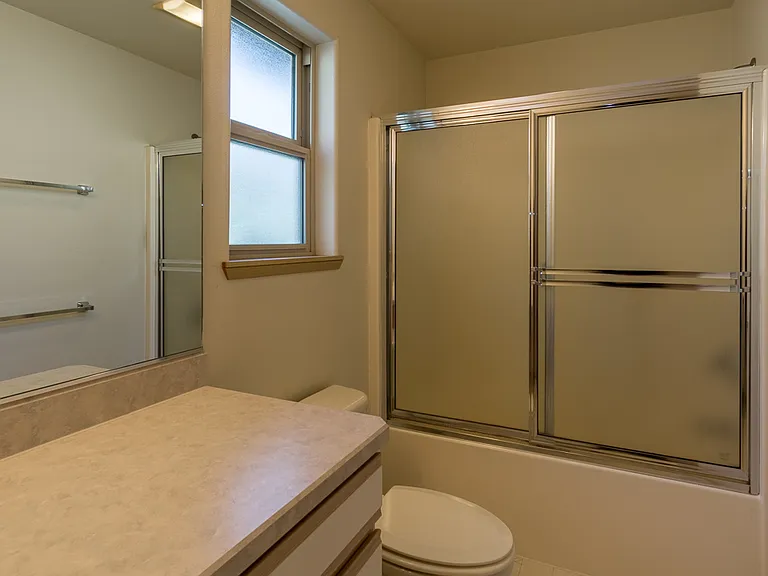 1615 Newport Ave #2 — Photo 11