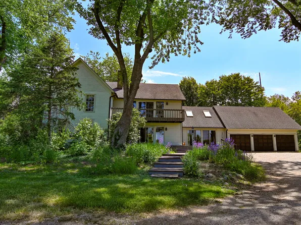 5701 Bull Valley Rd, McHenry, IL 60050