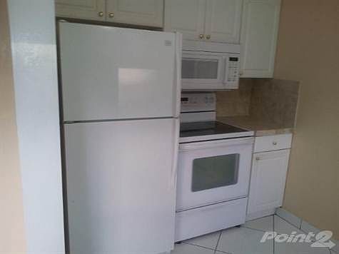 3rd image of 1420 N D St