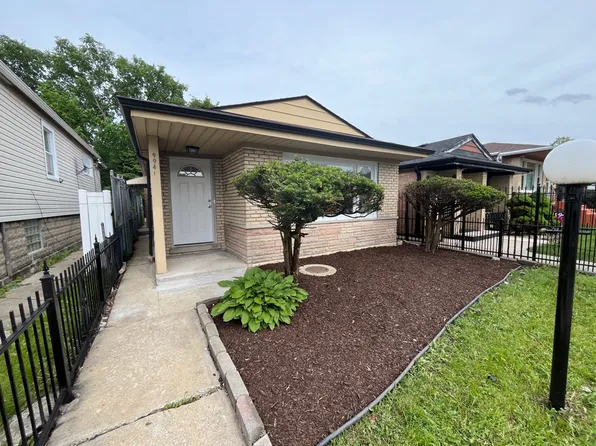 9941 S La Salle St, Chicago, IL 60628