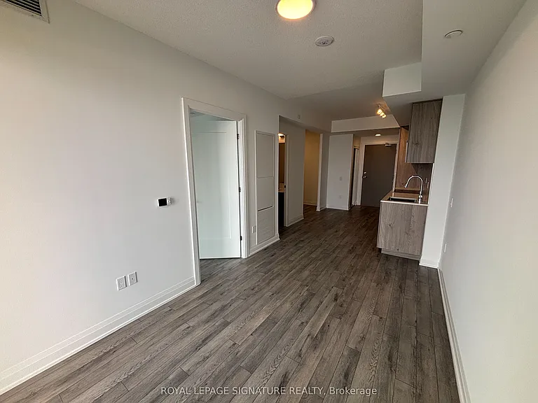 15 Skyridge Dr #2003 — Photo 14