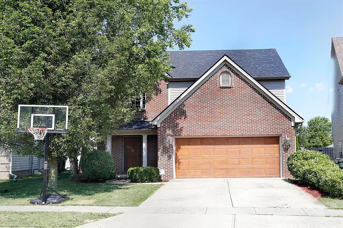 3 bed, 2.5 bath, 1846 sqft, $2,200 — Photo 1