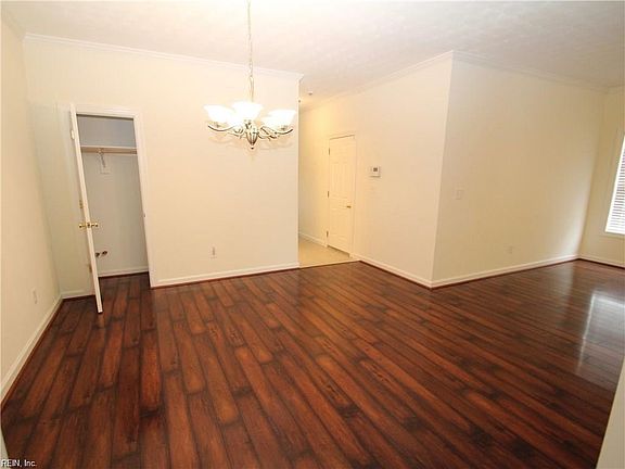 3rd image of 1237 Gunn Hall Dr