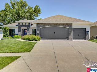 2296 Fieldcrest Dr, Blair, NE 68008