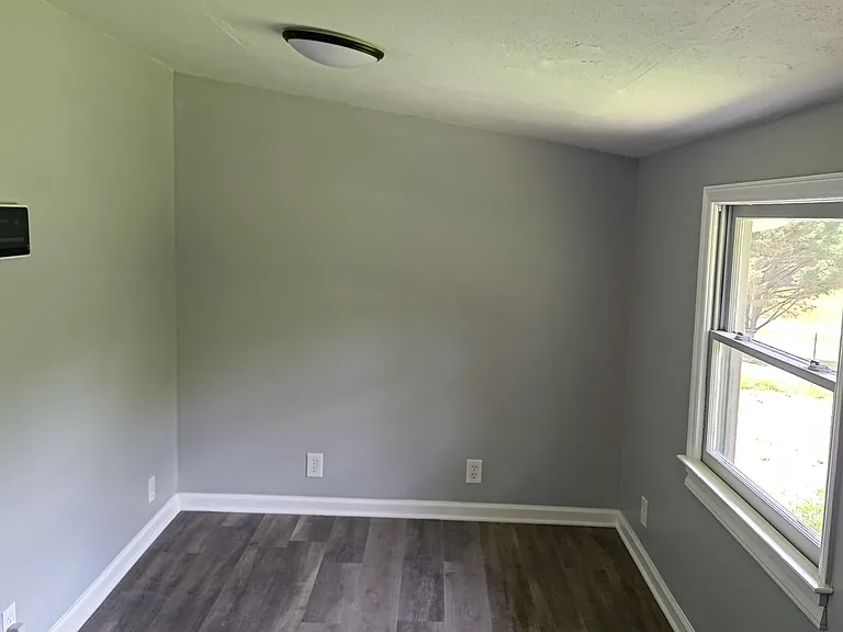 718 Gamble Dr — Photo 8