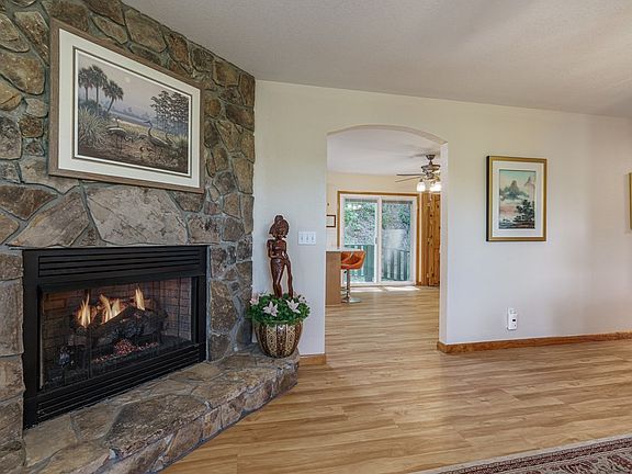 5th image of 81 Trinity Drive