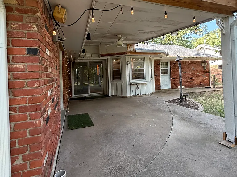 809 W Cheryl Ave — Photo 15