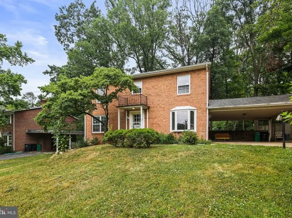 8603 Laverne Dr, Hyattsville, MD 20783