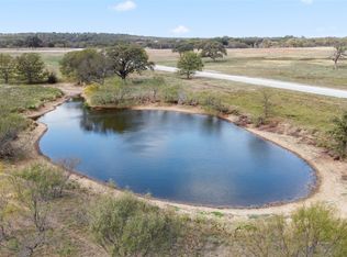 62 S Buffalo St, Chico, TX 76431