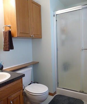 4th image of 8256 Harrington Ln NE