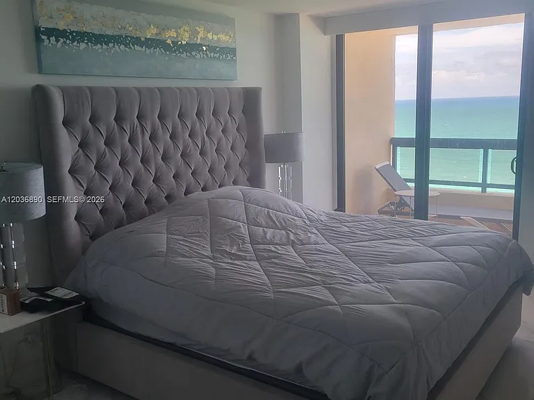 2555 Collins Ave #2207 — Photo 3