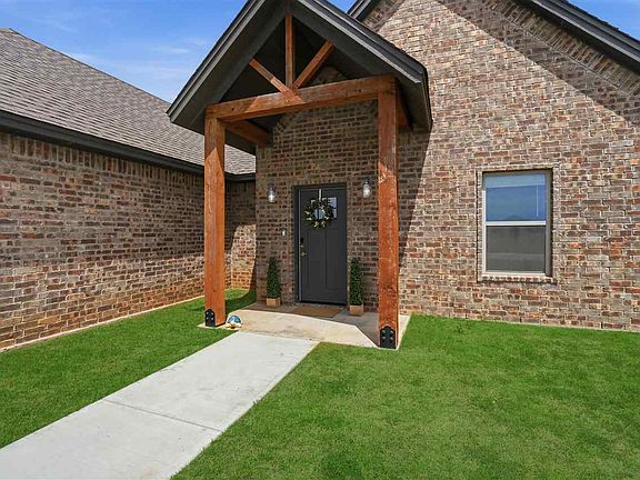 5th image of 4254 Mesa Dr