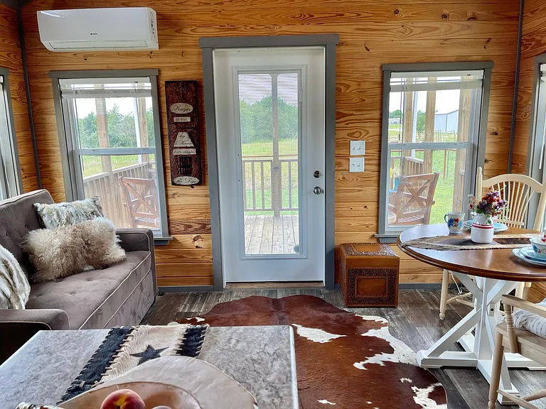 1217A Sweet Springs Rd — Photo 4