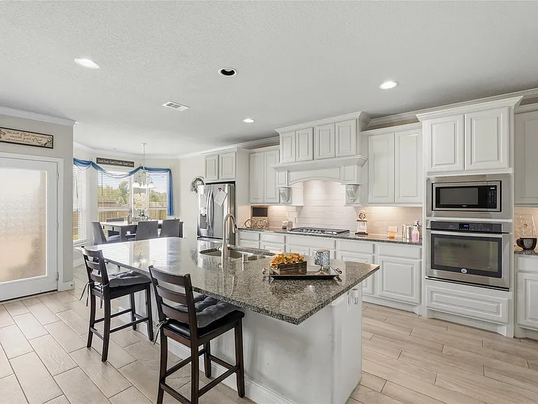 10311 Silver Shield Way — Photo 9