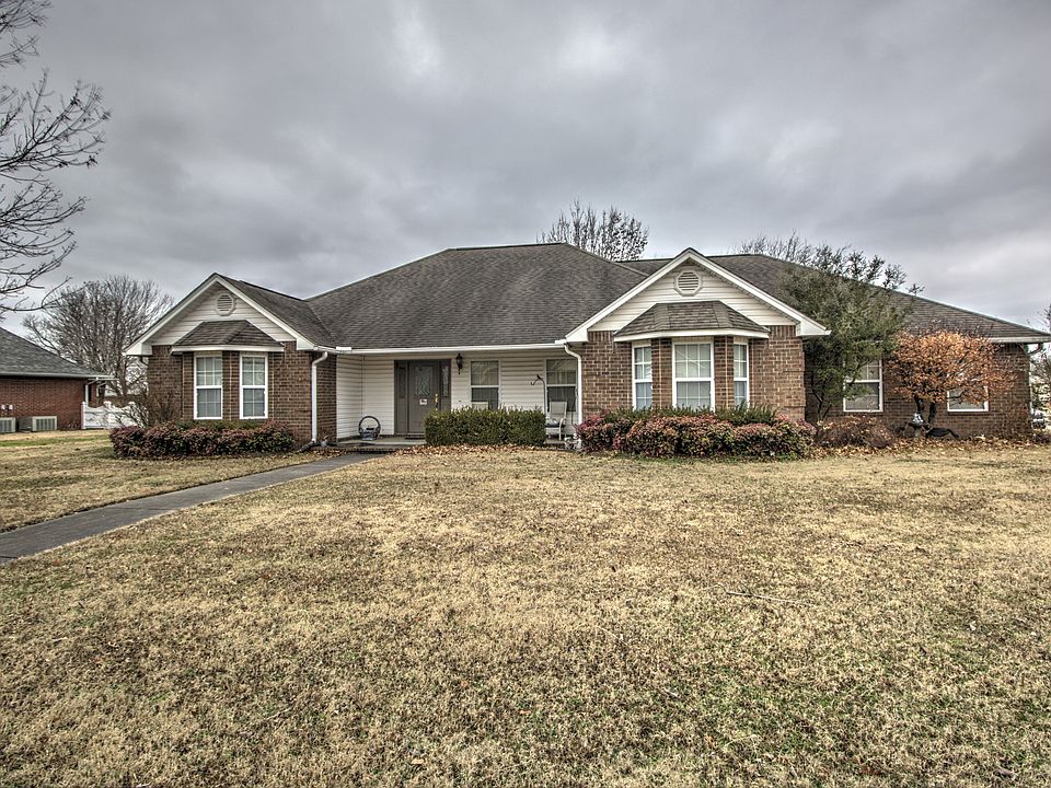 1st image of 2800 Summerfield Pl