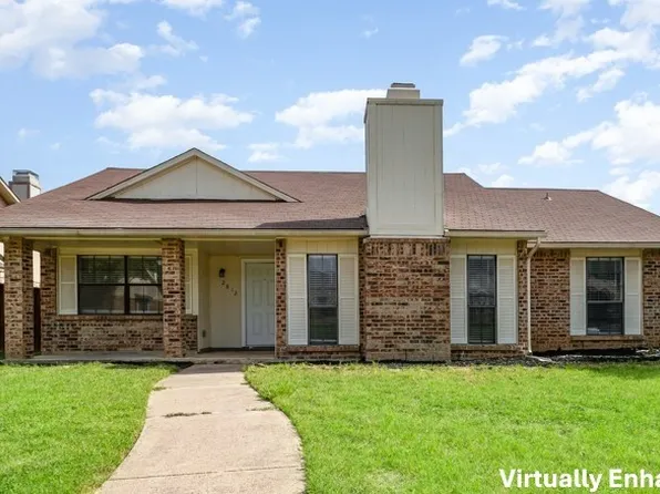 2812 Hamlett Ln, Flower Mound, TX 75028