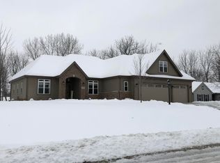 26626 Susie Ct, Wind Lake, WI 53185