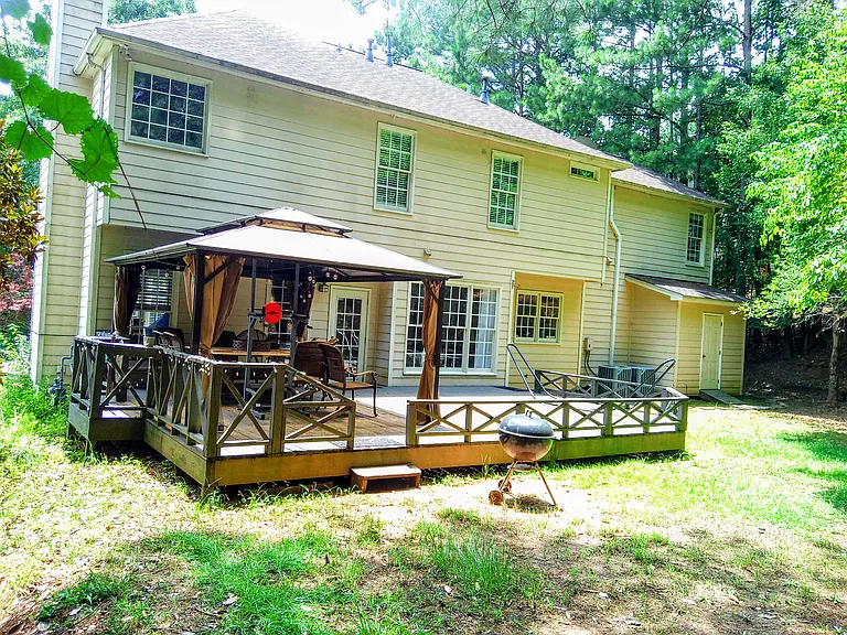 2015 Aldbury Ln — Photo 10