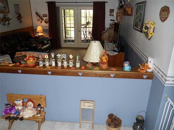 5th image of 6801 SW 7th Pl