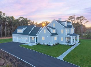 10 Norse Pines Dr, East Sandwich, MA 02537