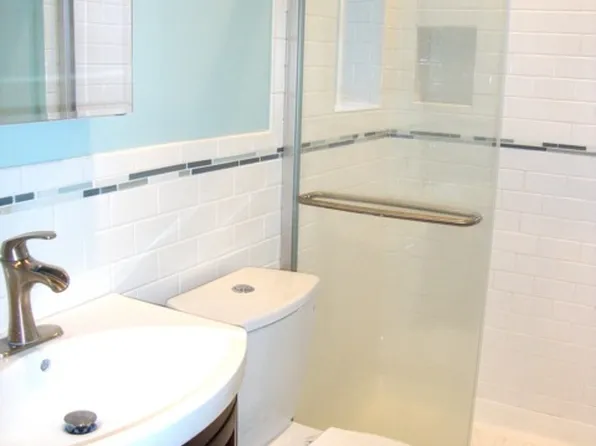 246 15th Street image 23 of 24