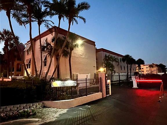 4th image of 8901 Blind Pass Rd APT 224