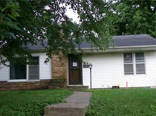 303 S 27th St, Lexington, MO 64067