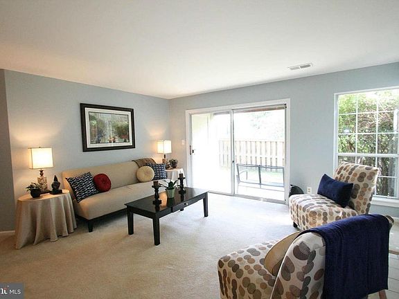 3rd image of 4507 Hazeltine Ct APT H