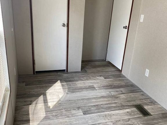 4th image of 3150 Plateau Dr #804