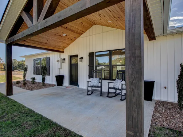 15 Conrad Dr, Higden, AR 72067