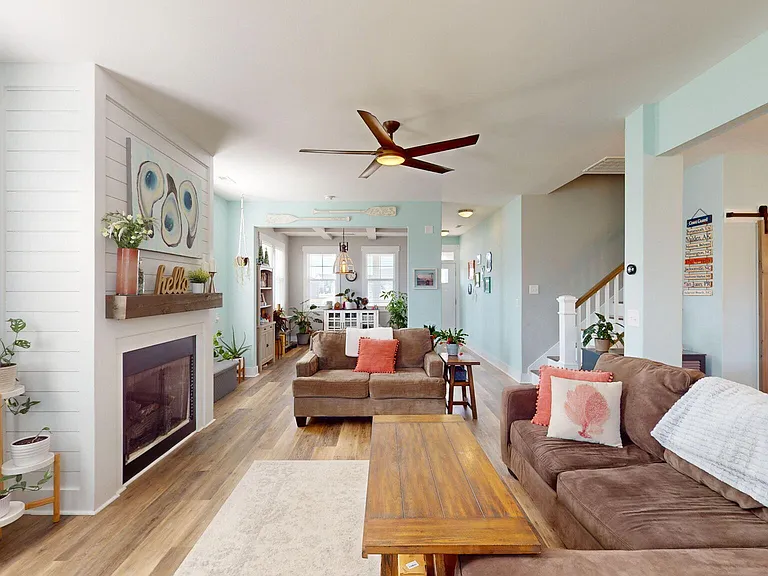 113 Bogue Harbor Ct — Photo 8