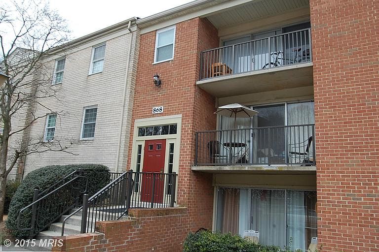 1st image of 868 College Pkwy #10