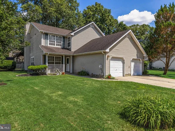 409 Amesbury Pl, Glassboro, NJ 08028