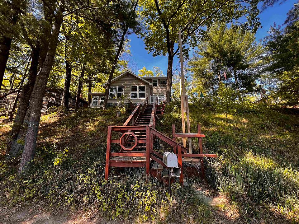 1st image of 871 E Long Lake Dr