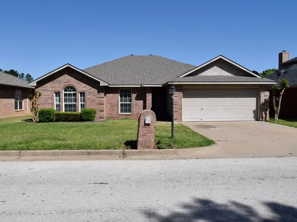 167 Ken Cir, Flint, TX 75762