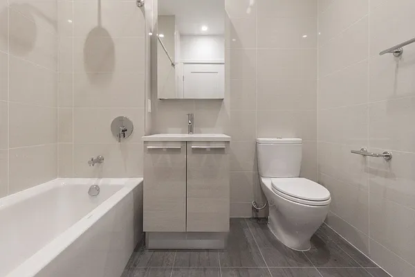 Rented by Modern Spaces | media 19