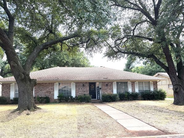 Home for Sale in Arlington TX