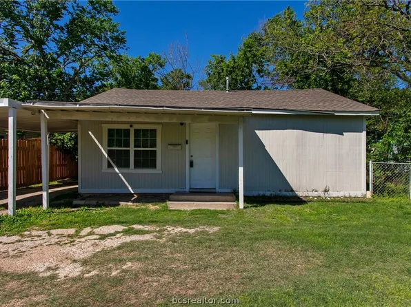 1204 W 27th St, Bryan, TX 77803