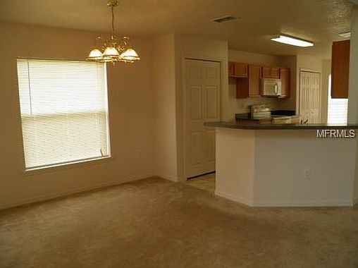 5th image of 472 Lark Ct