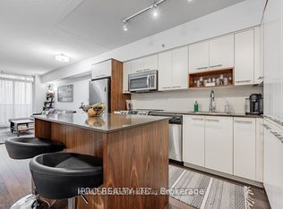 5 Valhalla Inn Rd #1908, Toronto, ON M9B 0B1