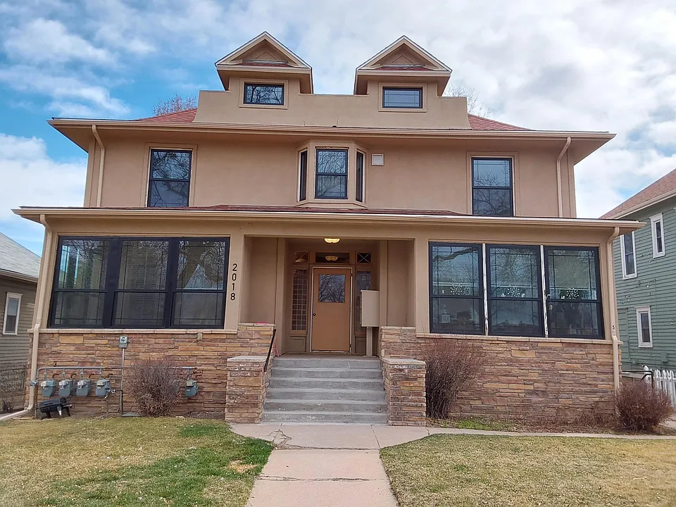 2018 10th Ave #2