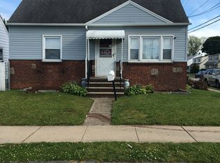 240 Michigan Ave, Paterson, NJ 07503