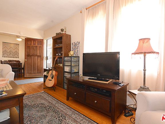 3rd image of 379 Wisconsin Ave APT 5