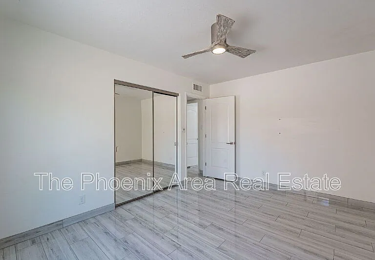 9128 E Gelding Dr — Photo 21