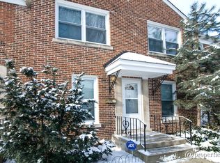 2432 W Fitch Ave UNIT A, Chicago, IL 60645