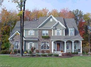 2518 Forest Springs Dr SE, Warren, OH 44484