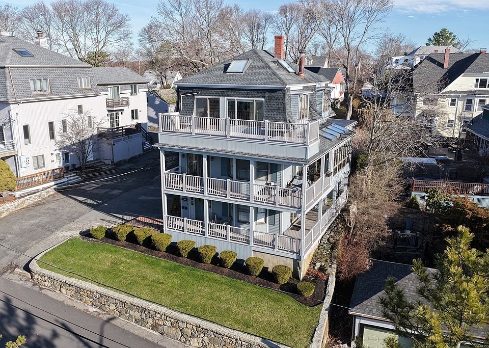 1st image of 98 Rockland St Floor 3