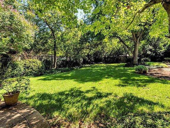 5th image of 6254 Woodland Dr Lot 33