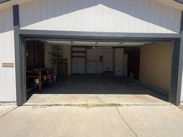 303 Diane Ct — Photo 10