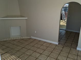 Welcome to 14 on Flores, Tucson, AZ 85705
